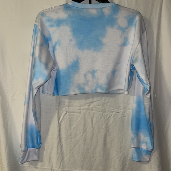Women’s Empty Soda Cloud Crop Top l Size Small - Picture 3 of 3